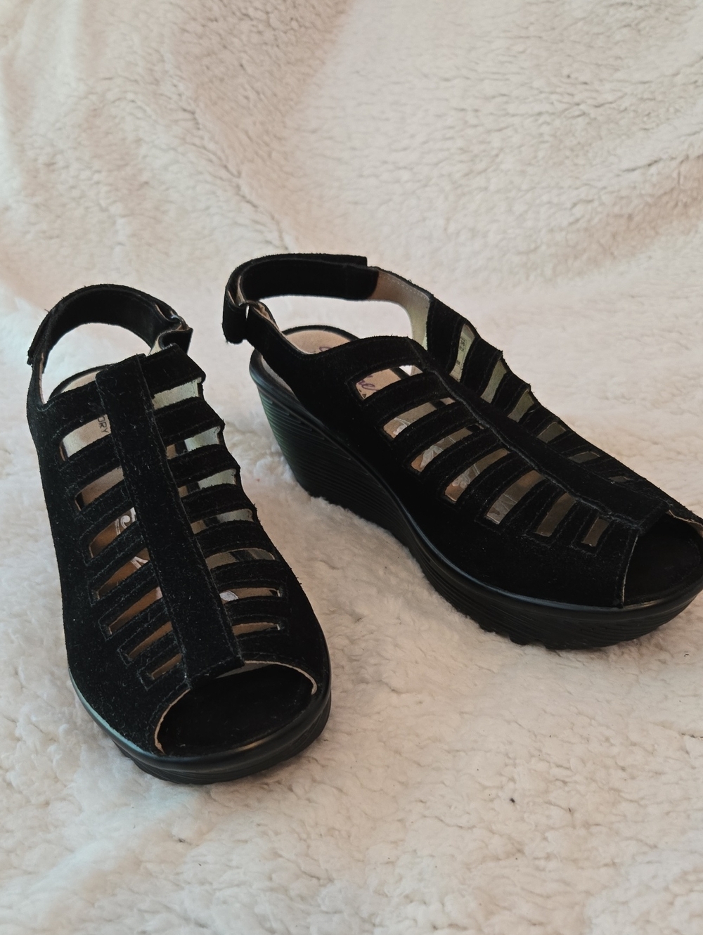 Skechers Black Strappy Suede Wedge Sandals